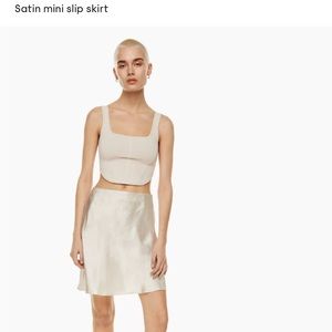 Aritzia babaton mini satin slip skirt